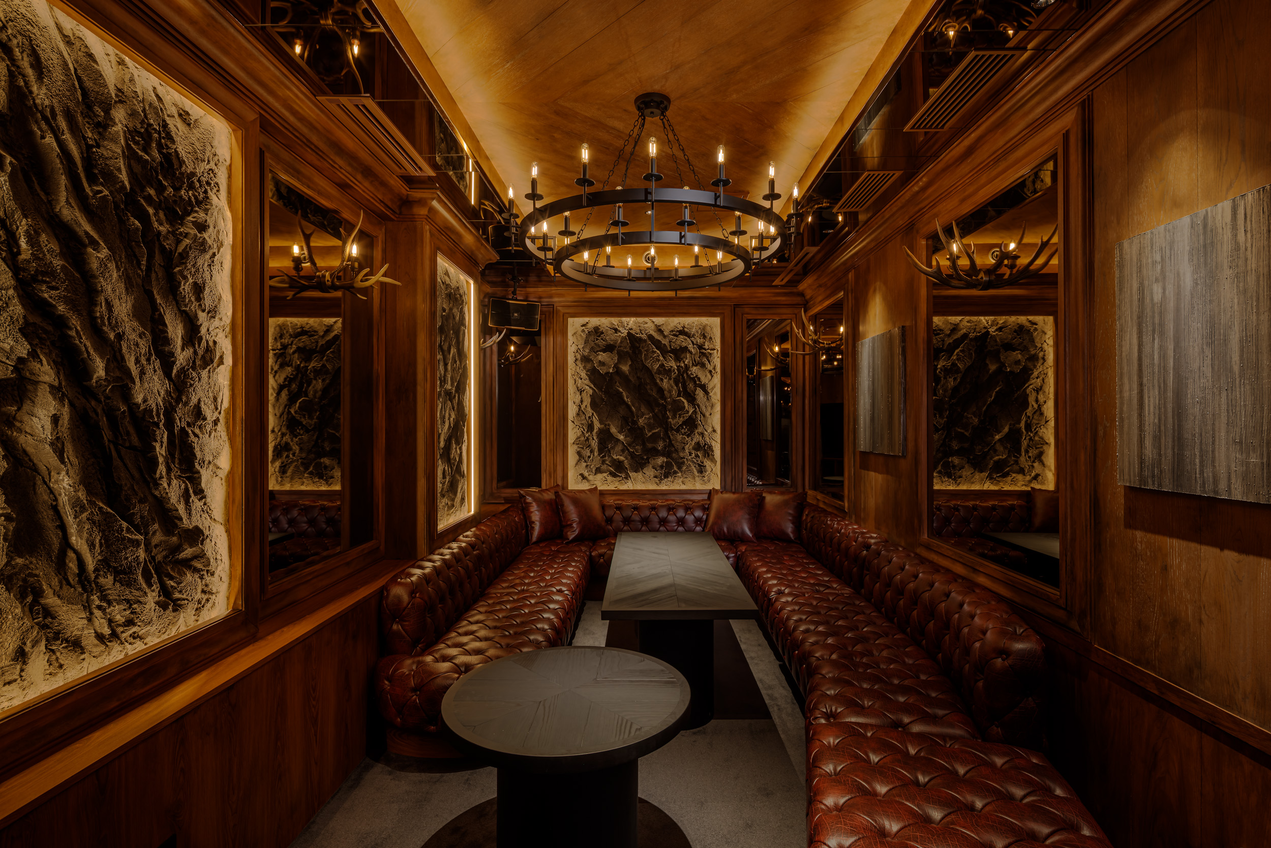 メインホール1横長